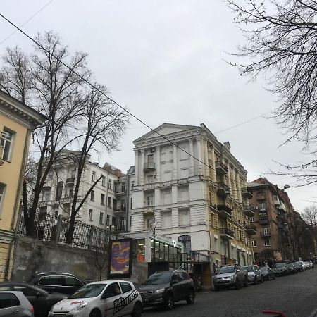 Luteranska Romantic Apartment Kiev Eksteriør bilde